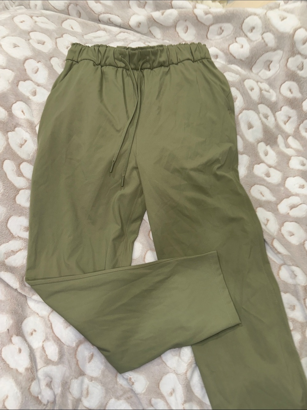 lululemon athletica Olive Green Women's Drawstring Trousers